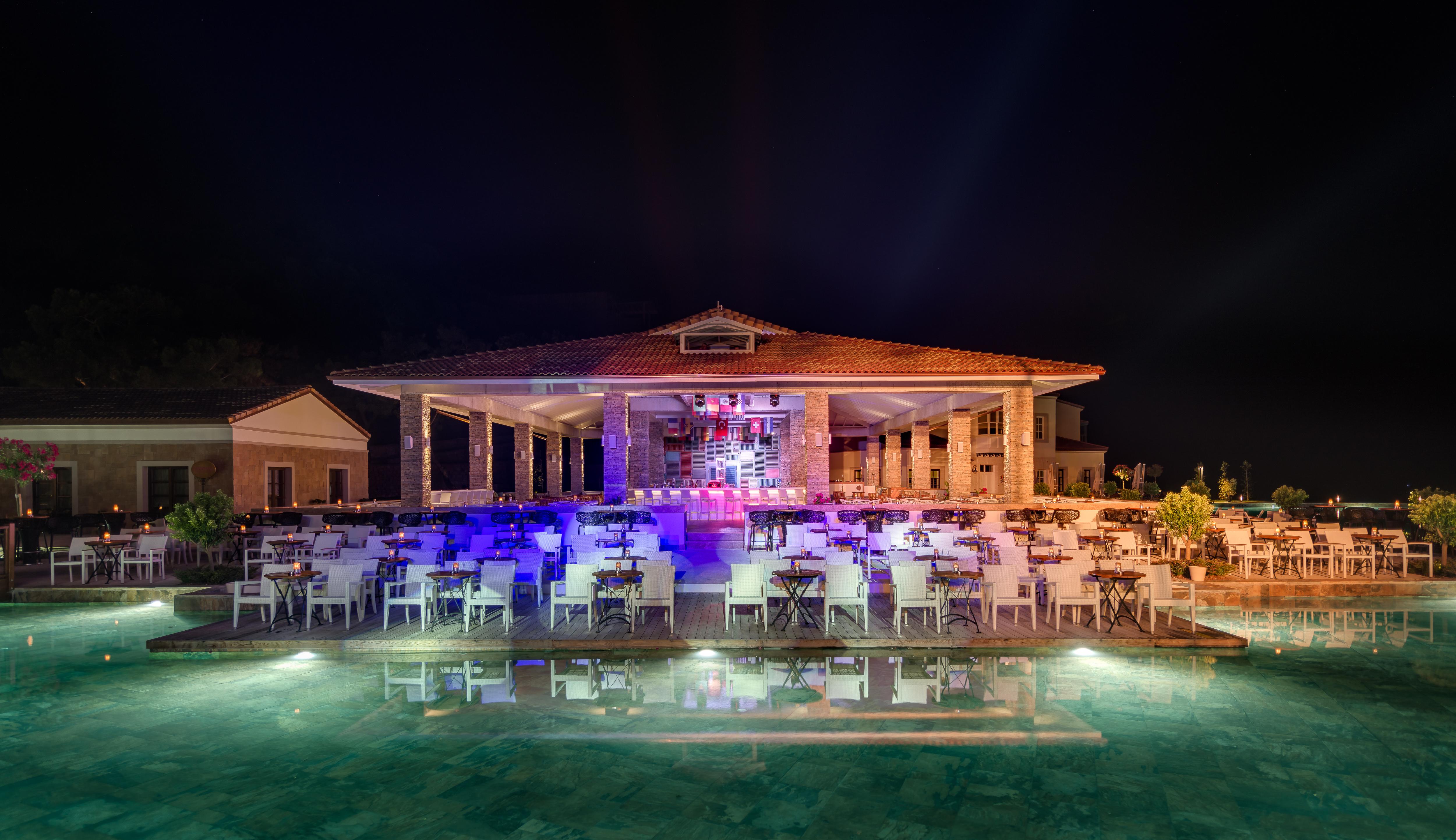 Rixos tirana. Отель Риксос Кемер. Риксос премиум Текирова. Отель Rixos Турция Кемер. Отель Риксос премиум Текирова Кемер Турция.